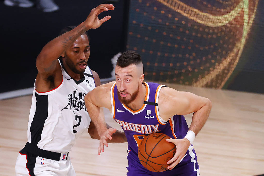 南宫下载app-AC米兰防线松动备战全明星赛布莱顿今夜遗憾出局之后，浙江队清晨绝杀压哨 